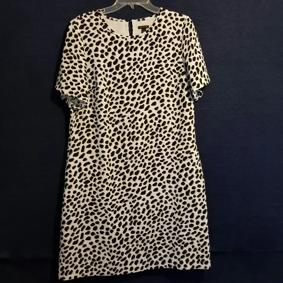 Ann Taylor Cheetah Dot Print T-shirt Dress Ann Taylor Cheetah Dot Print T-shirt Dress